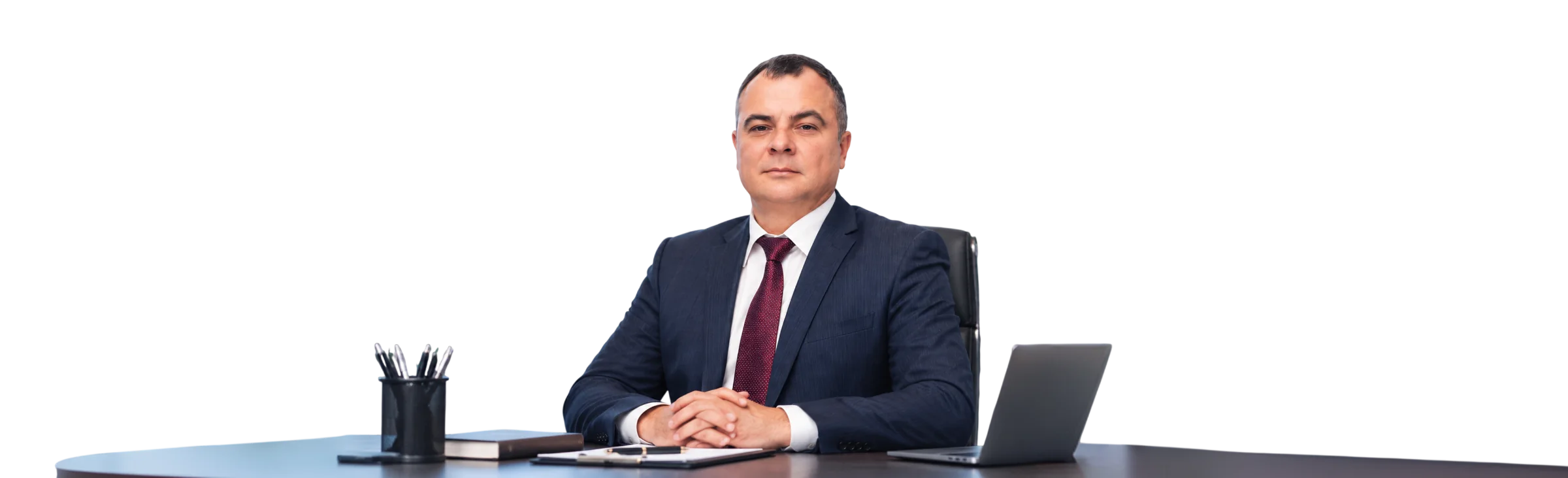 Алексей Даровский за рабочим столом